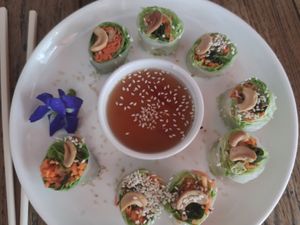Fresh Spring Rolls at La Carotte Qui Rit in Surat Thani