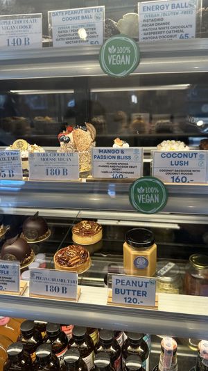 Clearly labeled vegan options   at Indigo - Thong Sala in Koh Phangan