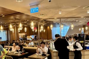 Dining room  #Veganuary at SIN - Din Tai Fung 鼎泰豐 - Jewel in East Singapore