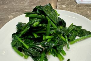 Spinach with garlicc #Veganuary at SIN - Din Tai Fung 鼎泰豐 - Jewel in East Singapore