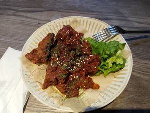 Korean fried chicken at Sun Berno - 光焙若蔬食(光焙若新板傑仕堡門市) in New Taipei City