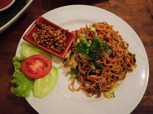 Mie Goreng at Healthy Warung in Gianyar