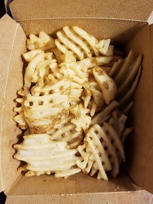 waffle fries at Tattooed Mom in Philadelphia