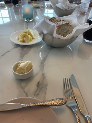 Vegan bread and butter  #Veganuary at Cítricos in Bay Lake