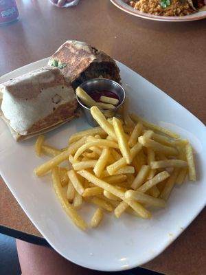 Vegan burrito at Tacoholics in Boquete