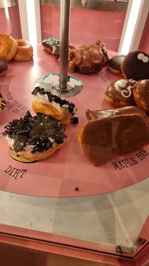 Maple Bar at DEN - Voodoo Doughnut - Concourse B in Denver