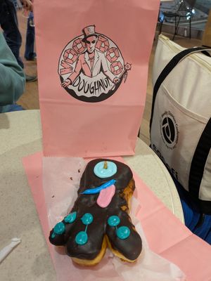 Voodoo donut at DEN - Voodoo Doughnut - Concourse B in Denver