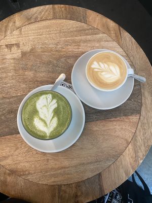   at Full Circle Coffee in Ghent