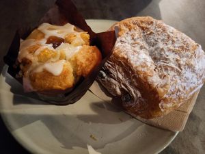 Frangipane and pain au chocolat at Full Circle Coffee in Ghent