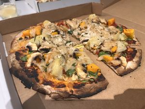 Vegetarian pizza with vegan cheese (and no feta). Really good    at The Beach House Hotel in Scarness