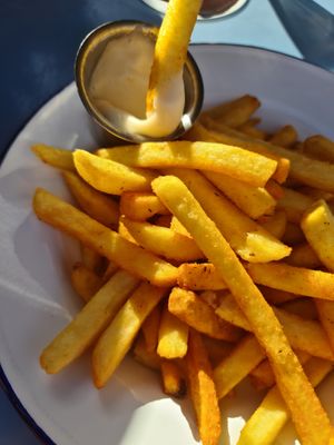 Fries with vegan mayonnaise at BrewDog Pentridge in Coburg