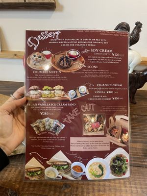   at Queen's Veggie Cafe in Chiba