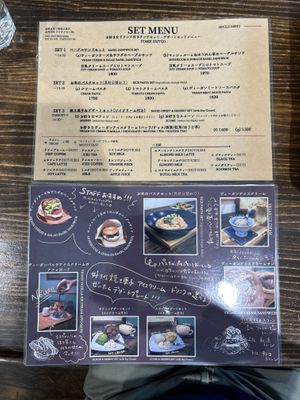   at Queen's Veggie Cafe in Chiba