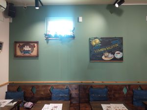  at Queen's Veggie Cafe in Chiba