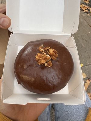 Caramel & peanut doughnut  at La Moderneta in Girona