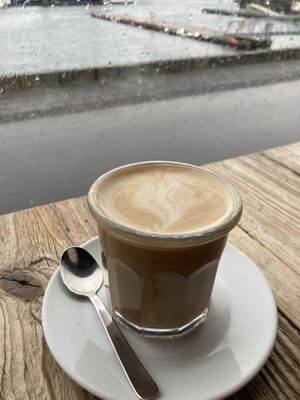Magic Mushroom Coffee mit Hafermilch  at Reykjavik Röst in Reykjavik