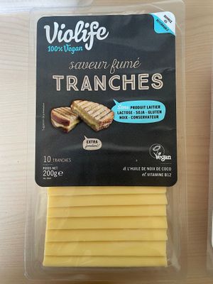 Violife Smoked Cheese 🌱🧀 at Vegami in Paris