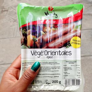 Un grand choix de saucisses at Vegami in Paris