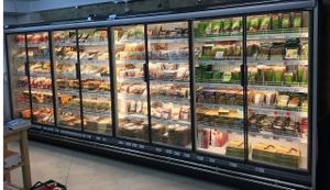 Chilled products : vegan meat, vegan ham, vegan chicken, tofu, seitan... at Vegami in Paris