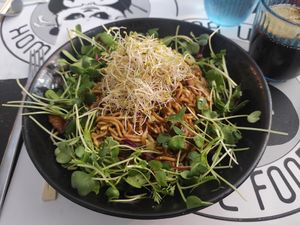  at Nakamawok Japotaberna in Oviedo