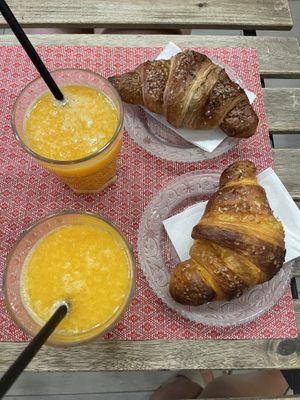 Vegan cornetto with orange and carrot jam and vegan cornetto with berries jam  at A&M Bookstore - Coffee and More in Naples