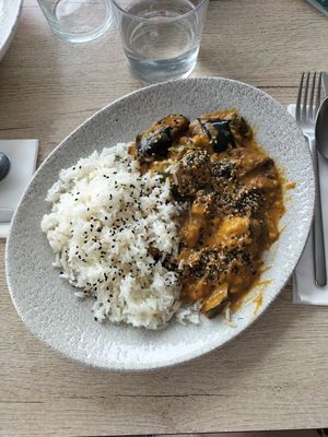 Curry jaune at El Curry Verde in Hondarribia