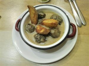 "Meat"balls at El Curry Verde in Hondarribia