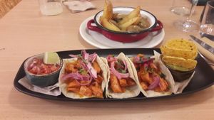 Tacos vegan at El Curry Verde in Hondarribia