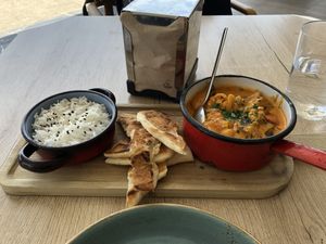 El curry vegano at El Curry Verde in Hondarribia