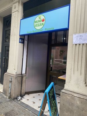 Ouside   at Mundo Vegan in Barcelona