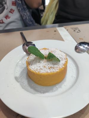 Pudding at Mundo Vegan in Barcelona