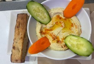Hummus starter  at Mundo Vegan in Barcelona