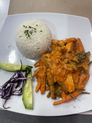 Tofu veggies rice  at Mundo Vegan in Barcelona