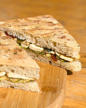 focaccia tofu at Mundo Vegan in Barcelona