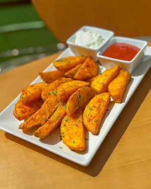 Patatas at Mundo Vegan in Barcelona