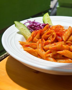 Pasta pomodoro at Mundo Vegan in Barcelona
