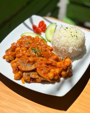 Arroz con champiñones at Mundo Vegan in Barcelona