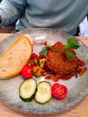 Avocado Omelett at Vegalena in Stuttgart