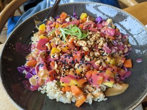 Thai bowl at Life Alive Organic Cafe in Salem