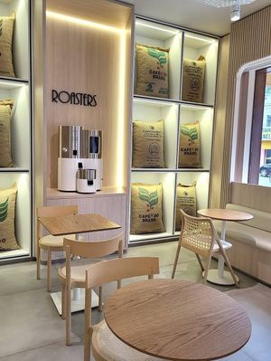 The atmosphere at Deux Coffee Brasil in Foz Do Iguacu