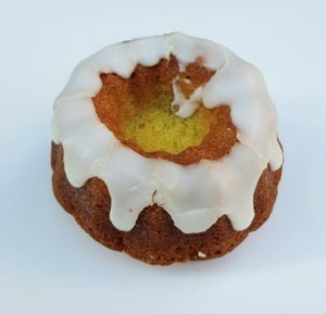 Lemon cake at Ding Ding Bbang - 딩딩빵 in Seoul