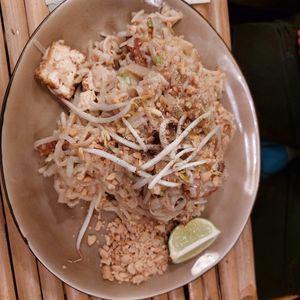 Veganes Reisnudelgericht at Limika's House in Celle