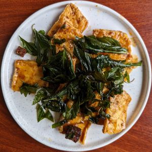 Tom Yum Wingz at Norah - Belmont in Portland