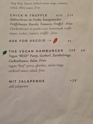 Vegan burger at Deins & Meins in Zell Am See