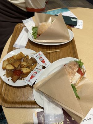   at HND - Bar Rage - T3 in Tokyo