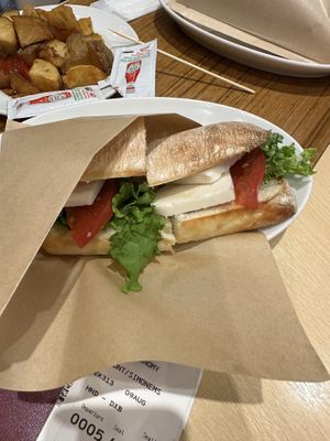   at HND - Bar Rage - T3 in Tokyo