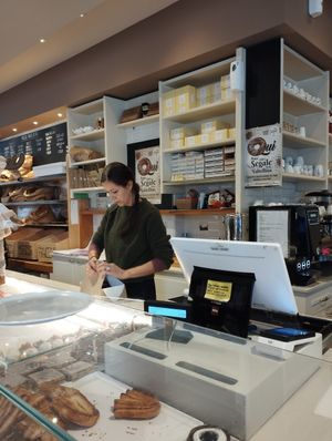 Atendida por sus dueños 💚 at La Bottega del Pane in Morbegno