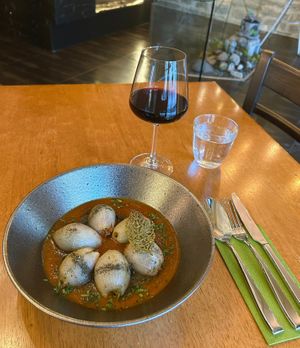 Sogan Dolmasi
Turkey

Stuffed and Stewed Sweet Onions on Tomato Velouté at Klorofüll in Tallinn