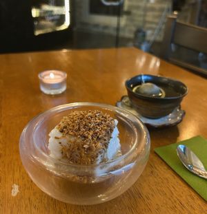 Biko
Philippines
Sticky Rice Cake, Coconut Caramel and Latik at Klorofüll in Tallinn