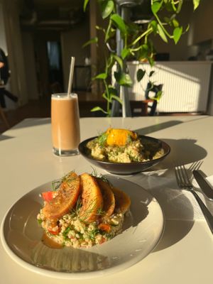 Cold coffee (yes, that’s the concept!), starter (cold millet salad with marinated peach), main (warm millet with green lentils and oven baked apple). All together 12,50€. at Klorofüll in Tallinn